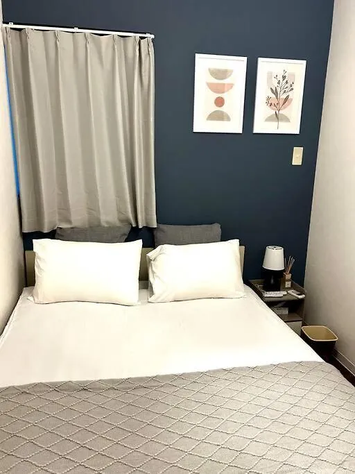 The House Is In The Center Of Nanba And Dotonbori, Only 5Mins From Subway, Easy Access To Airport, Newly Refromed, 3 Rooms For One Group Osaka Villa