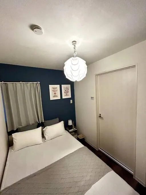 The House Is In The Center Of Nanba And Dotonbori, Only 5Mins From Subway, Easy Access To Airport, Newly Refromed, 3 Rooms For One Group Osaka Japan